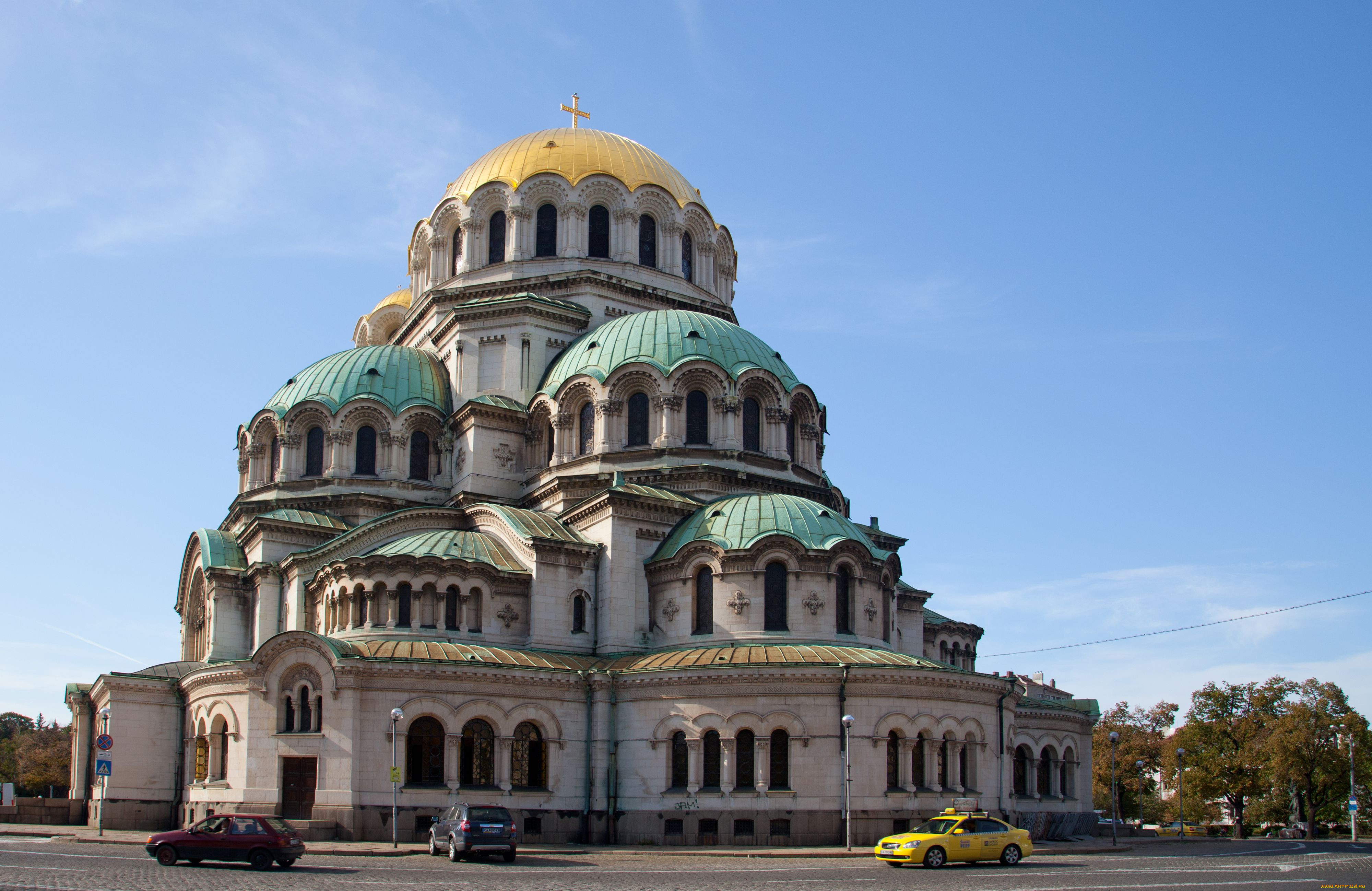 собор софии в болгарии